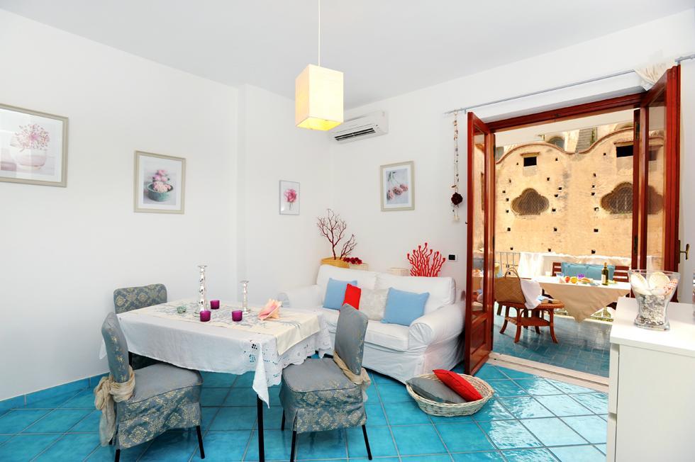 Mirtillo By Amalfivacation Minori Eksteriør billede
